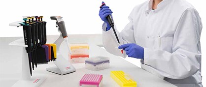 Effet des propri&eacute;t&eacute;s des liquides sur le pipetage